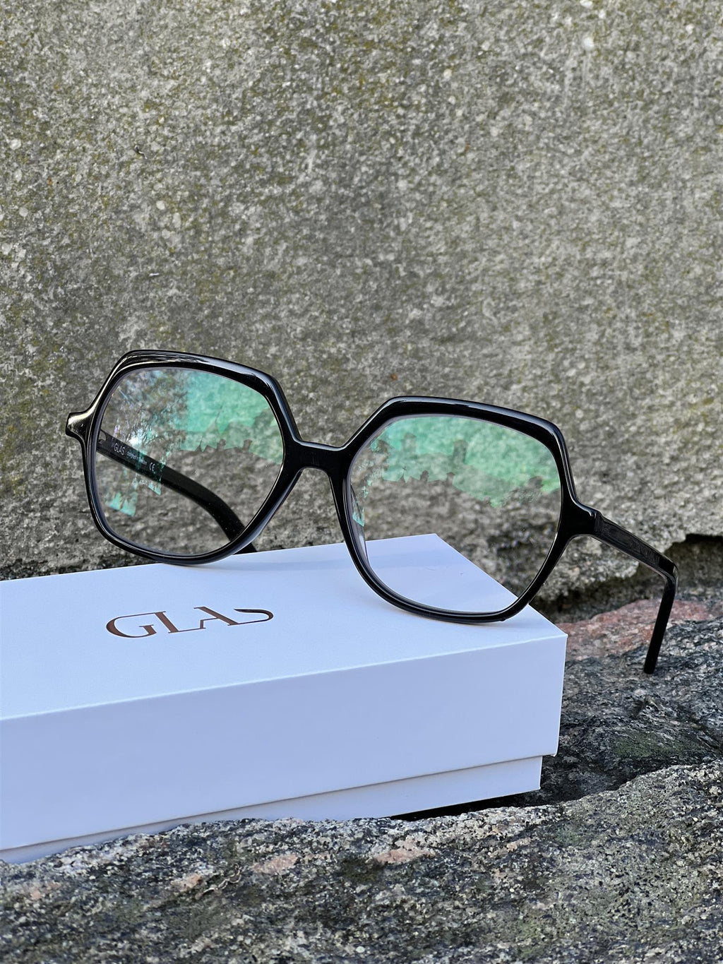 Glas Andrea Dark Chocolate Reader