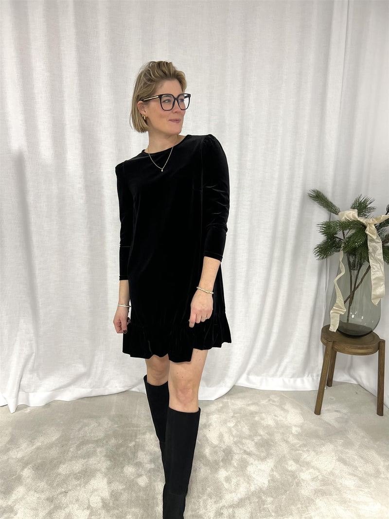 Ella&il Emilie Velour Dress Black