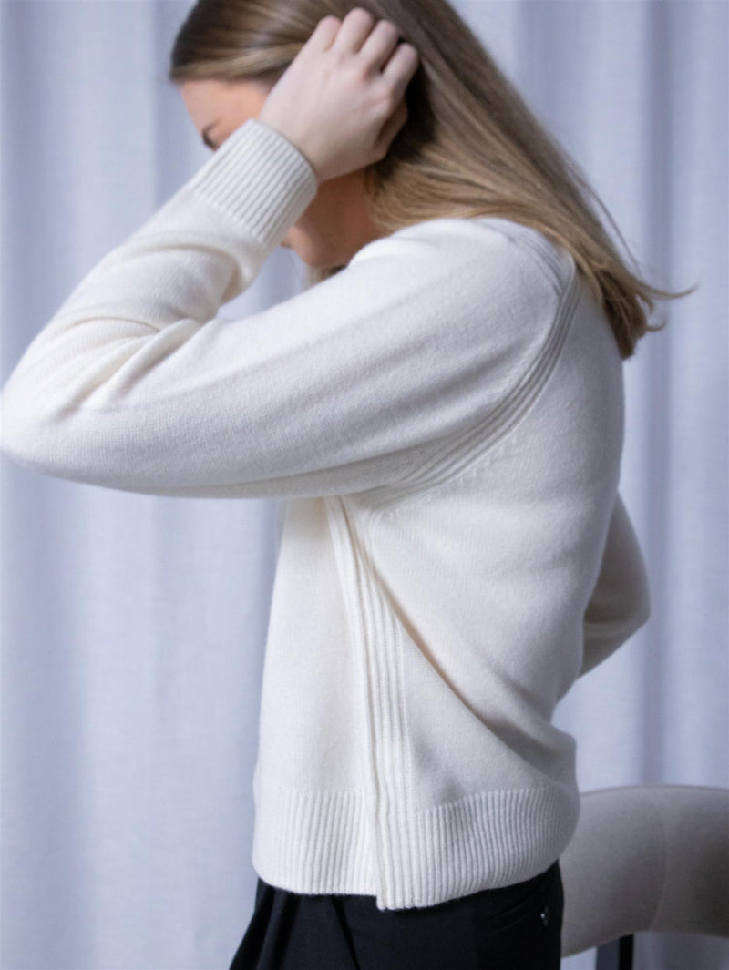 Julie Josephine Classic Roundneck Sweater Off White