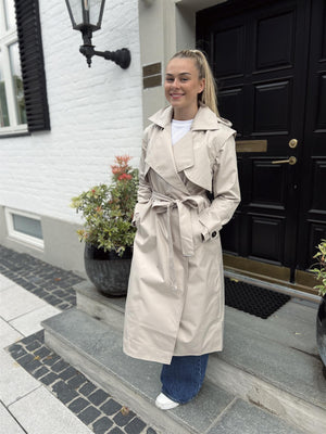 BRGN Regndråpe Trench Coat Sand