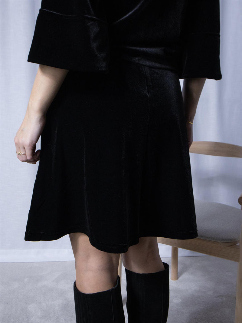 Ella&il Hanami Velour Skirt Black