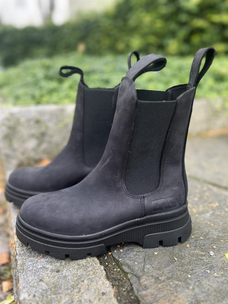 BRGN Chelsea Boot New Black