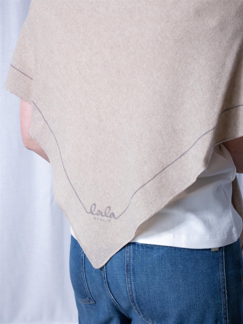 Lala Berlin Triangle Solid M Cashmere