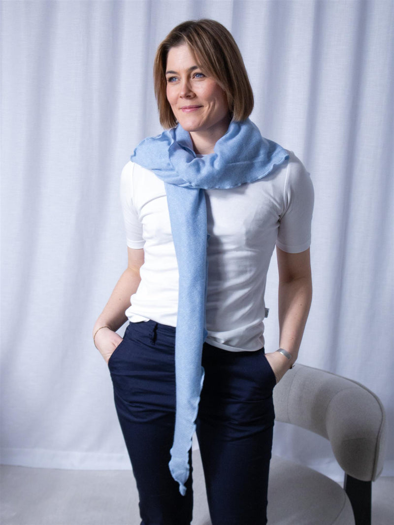 Davida Triangle Scarf Blue Fog